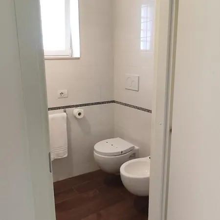 Le Di Roberto